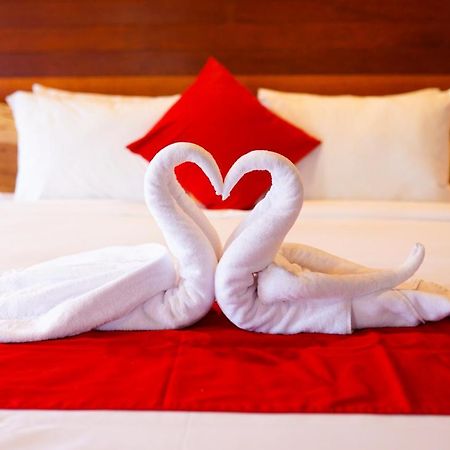 La'Villaris Hotel & Resto Kuta  ภายนอก รูปภาพ