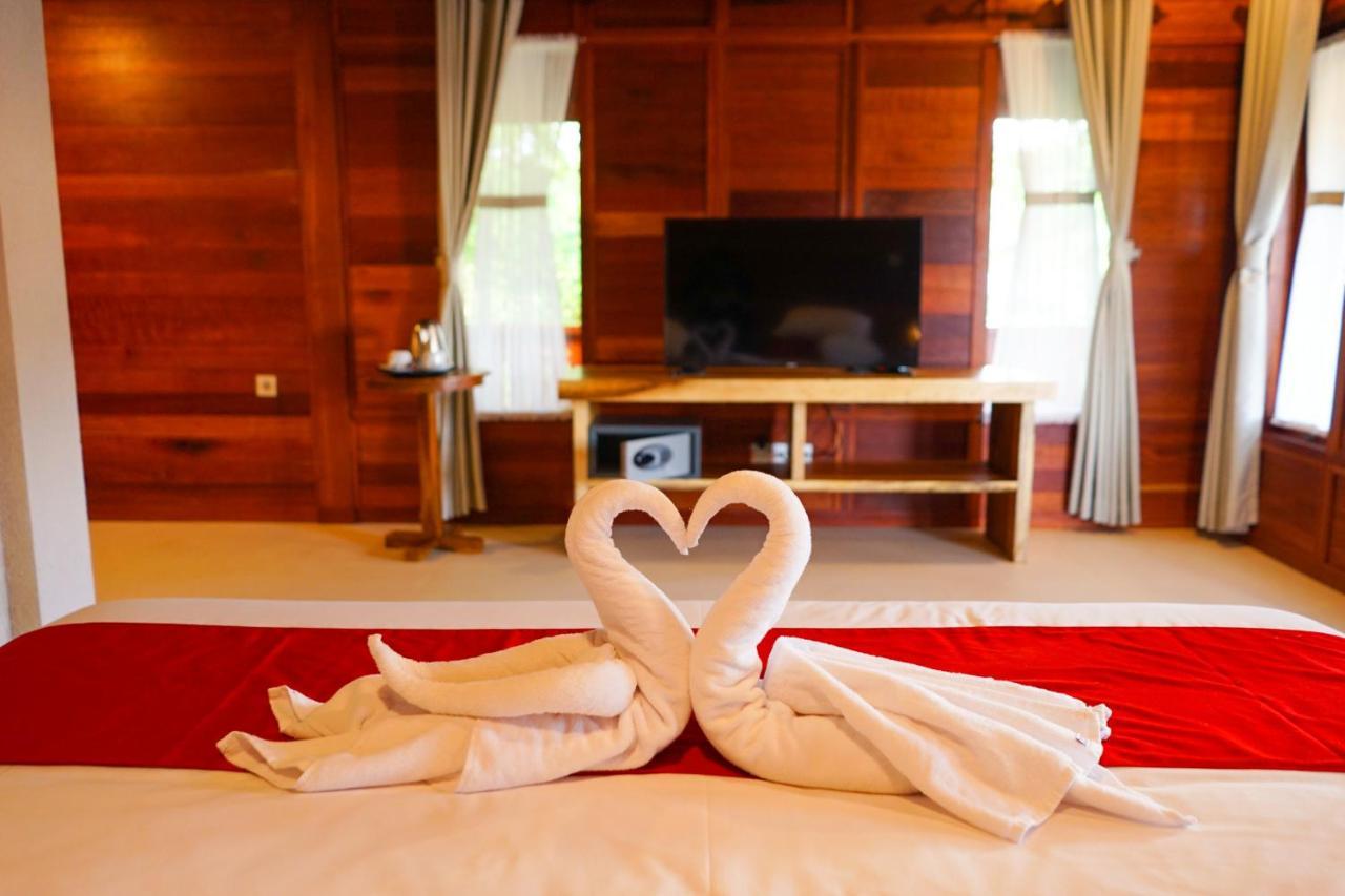La'Villaris Hotel & Resto Kuta  ภายนอก รูปภาพ